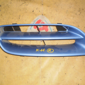 Решетка радиатора NISSAN March K11 R