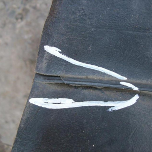 Подкрылок TOYOTA Lucida CXR10 L в дефект