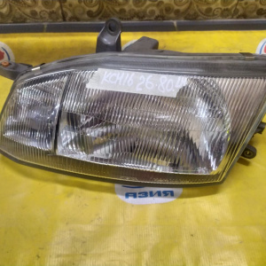 Фара TOYOTA лев Hiace Regius KCH10W