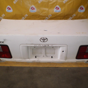 Крышка багажника TOYOTA Camry/Vista SV40 '1996-1998 Sedan (без замка) вст.32-161