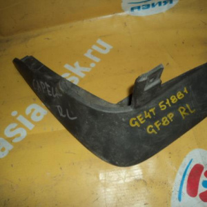 Брызговик Mazda Capella GF8P зад, лев