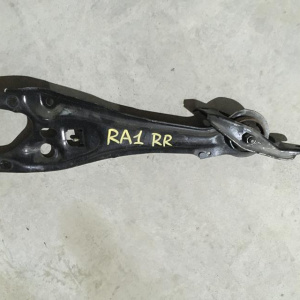 Рычаг HONDA RF1/RF2/RA1 Stepwgn зад, прав 2WD/4WD продол 52371-SX0-000