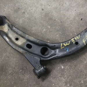 Рычаг Mazda LW5W MPV '1999 перед, прав н