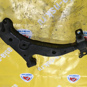 Рычаг TOYOTA AE100/AE101/AE104/EE100/EE104/EE106/CE100/CE104/CE109 '1991-1995 перед, прав 48068-12130