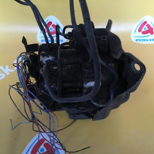 Блок ABS TOYOTA SV30/35 44510-32040