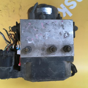 Блок ABS TOYOTA MCV20/SV40/CV40/SXV20