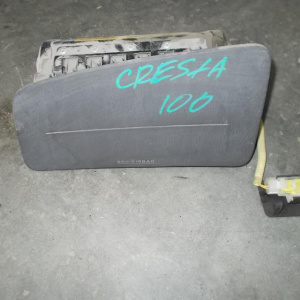 Подушка безопасности TOYOTA Cresta GX100 пасс  (с зарядом)
