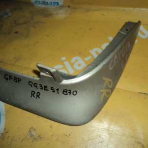 Брызговик Mazda Capella GF8P зад, прав