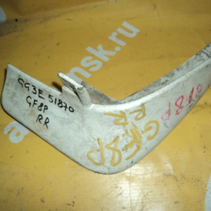 Брызговик Mazda Capella GF8P зад, прав