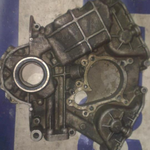 Насос масляный NISSAN VE30 +лобовина