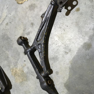 Рычаг HONDA EG3 перед, лев н