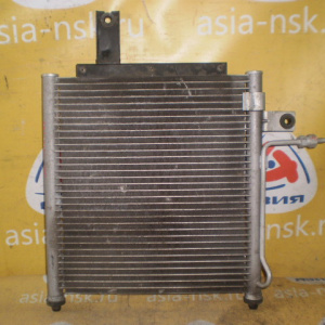 Радиатор кондиционера Mazda DW5W Demio '1999-2002 D267-61480
