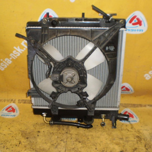 Радиатор охлаждения Mazda DW#W Demio '2000 a/t