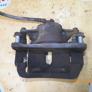 Суппорт Toyota SV40/SV41/SV42/SV43/CV40/CV43 перед, лев 47750-32160.47750-32161 2WD/4WD (57-25). Под колодки (04465-20110). Camry/Vista