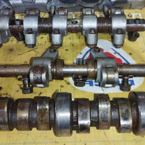 Головка блока Mitsubishi 4G15 Libero CD2V КАРБ. 1 вальня 12 VALVE ДЕФЕКТ РЖАВЧИНА ( M20E ) G15V