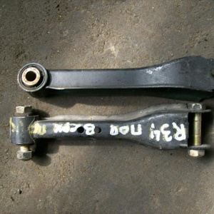 Тяга поперечная NISSAN R32/R33/R34/C35/С34/Y32/Y33/S14/S15 Skyline R в короткая верхняя продольная.