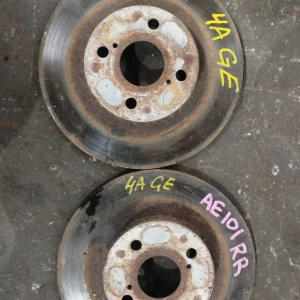 Диск тормозной TOYOTA AE101 R