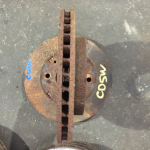 Диск тормозной MITSUBISHI CD5W Libero F