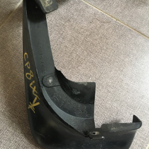 Брызговик Mazda Premacy CP8W перед, лев CB0751851