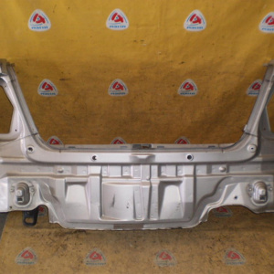 Задняя панель TOYOTA Corolla ZZE120 sedan