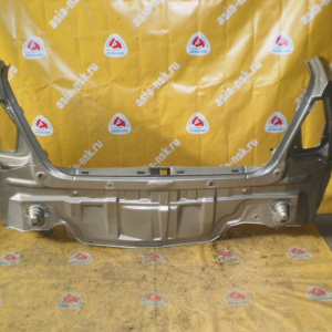 Задняя панель TOYOTA Corolla ZZE120 sedan