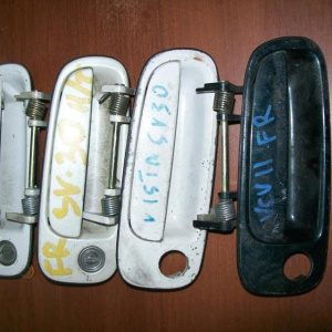 Ручка двери TOYOTA Vista SV30 перед, прав h/t