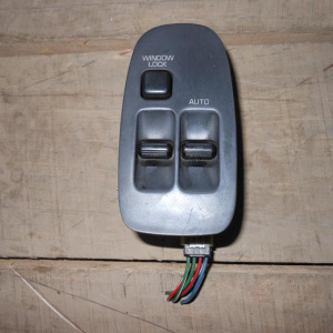 Пульт стеклоподъемника TOYOTA Lucida CXR10 6к.