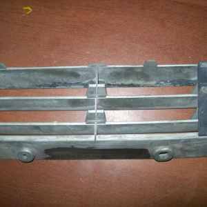 Заглушка в бампер Toyota Cresta GX80 L