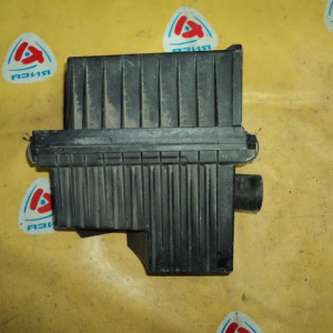 Корпус воздушного фильтра NISSAN U30/N30/M12 SR20 Presage /R'Nessa /Liberty