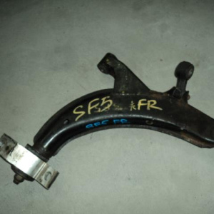 Рычаг SUBARU SF5 Forester перед, прав
