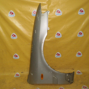 Крыло Mazda Capella GW/GF '1999-2002 перед, прав