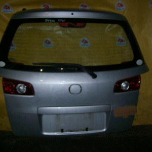 Дверь задняя Mazda Demio DY5W '2005