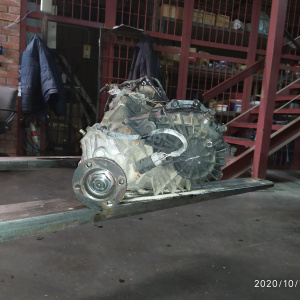 АКПП ISUZU 4JG2 4WD 3к трос кикдаун не TOD  диаметр бублика по болтам 245мм Bighorn UBS69