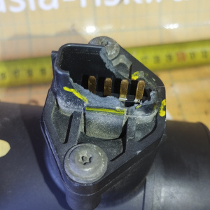 Расходомер NISSAN QG13/15/18/YD22 P11/Y11/FB15 4=5 конт без температурного датчика ДЕФЕКТ РАЗЪЁМА