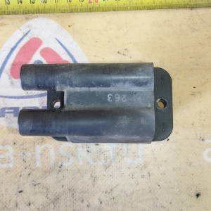 Катушка зажигания Mazda FP/FS Capella GW8W Old выносная. / FP391810XC / FP391810XB