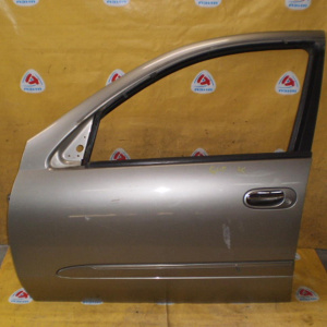 Дверь боковая NISSAN Bluebird Sylphy QG10 '2000-2003 перед, лев хром сверху (цена за голое железо)