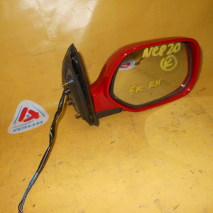 Зеркало TOYOTA Funcargo NCP20 5k R