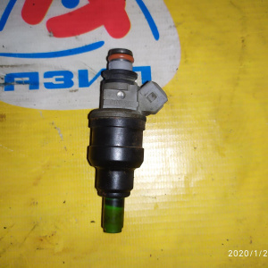 Форсунка Mitsubishi 4G63 Chariot/RVR N43W/N23W DOHC