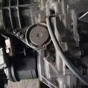 АКПП NISSAN CD20 2WD передний привод трос вниз LSD RE4F03