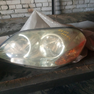 Фара TOYOTA лев Mark II GX110 деф.крепл.