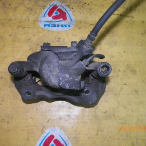 Суппорт Mitsubishi P25W Delica перед, лев (2211)