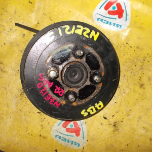 Ступица TOYOTA NZE120/ZZE120 Corolla/Corolla Fielder зад, прав ABS бар.