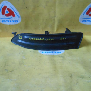 Заглушка в бампер Toyota Corolla ZZE120 '2001 L