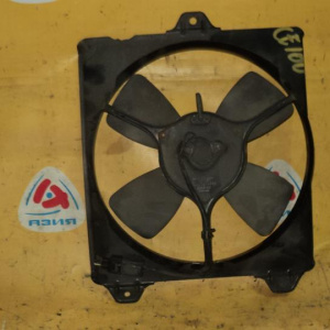 Диффузор радиатора TOYOTA CE100 конд