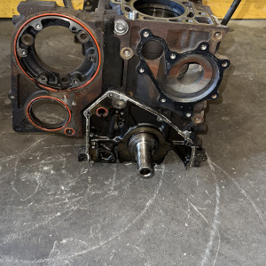 Блок Двигателя NISSAN YD22-025283A В СБОРЕ