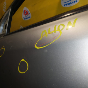 Дверь боковая TOYOTA Allion NZT240 перед, лев (цена за голое железо)