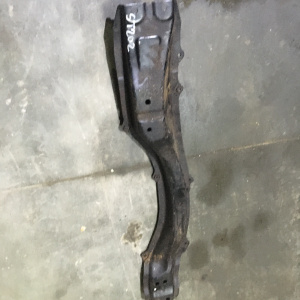 Балка Toyota ST200/ST201/ST202/ST203 Celica/Corona Exiv/Carina ED 4SFE/3SFE/3SGE F Продольная 51204-20130
