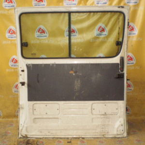Дверь боковая TOYOTA Hiace LH100 зад, лев Сдвижная, грузовая (в сборе) Дефект