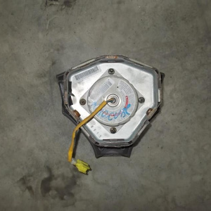 Подушка безопасности NISSAN Cube Z10 вод 3 спицы (с зарядом)