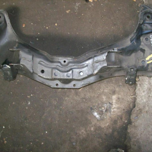 Балка HONDA RN1/RN3 Stream R